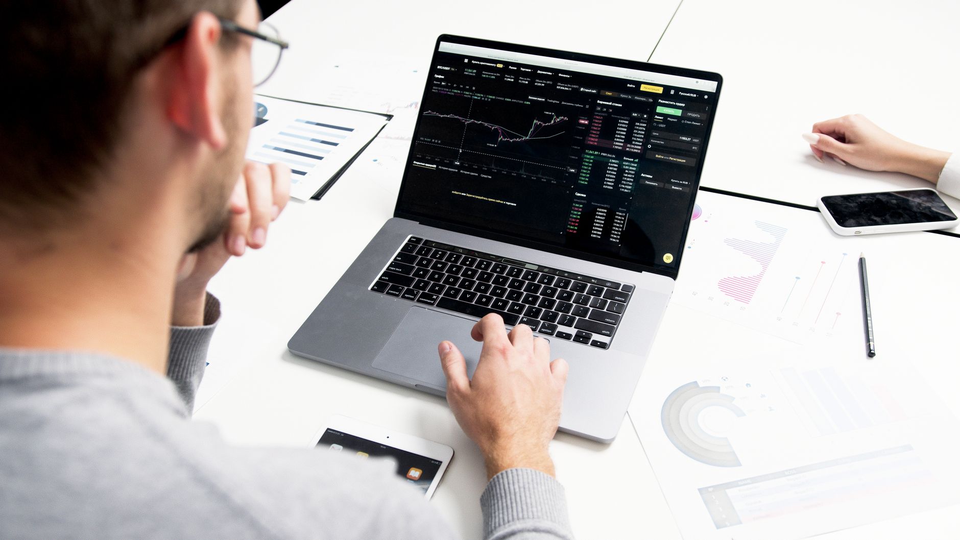 What Your Chart Isn’t Telling You: The Hidden Biases in Technical Analysis